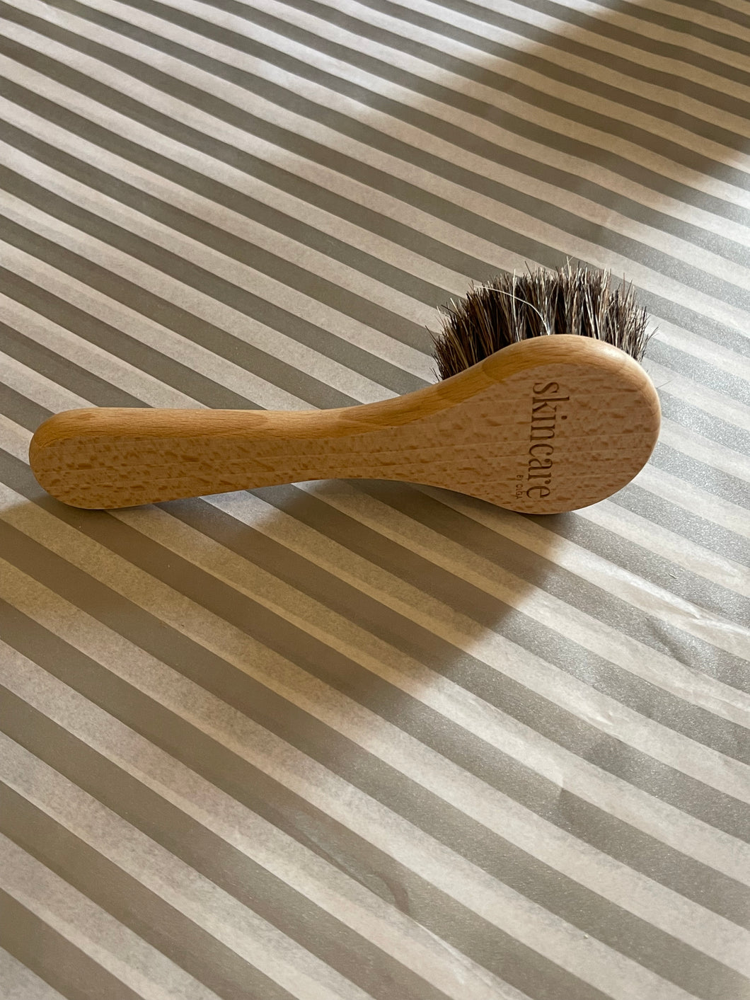 FACE BRUSH